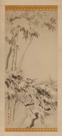 Bambus und aufblühende Pflaume im Schnee mit streitenden sperlingen