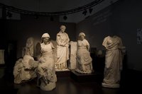 Blick in den Ausstellungsbereich "Leben in der Stadt" der Sonderausstellung "Pergamon - Panorama der antiken Metroploe (30.09.2011 - 30.09. 2012)