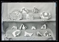 Keramik: kleinere Lüsterfliesenfragmente (Glazed tiles)